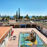 041 - Los Porches Beach Apartment